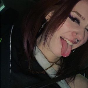 Meet your Posher, Makayla